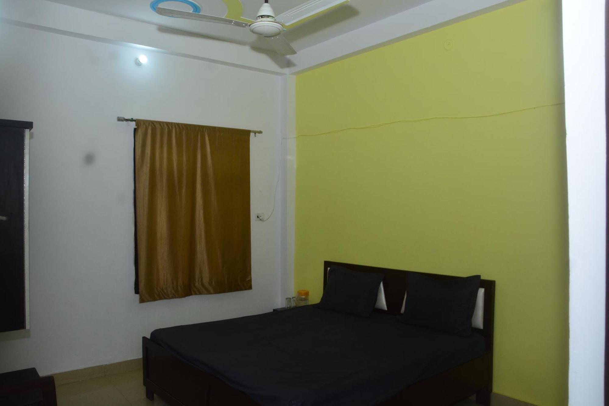 Hotel Chandrasha Villa Ayodhya Dham Ram Mandir 600 Meter Exterior photo
